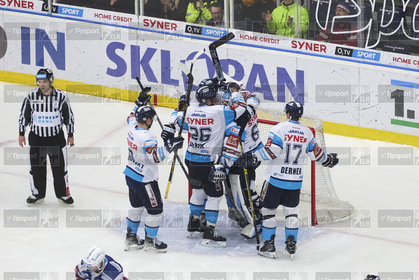 Liberecké oslavy na konci zápasu. Foto: Jiří Princ