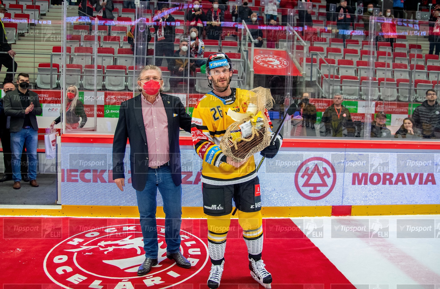 Prezident HC Oceláři Třinec Ján Moder a Viktor Hübl
foto : Lukáš Filipec