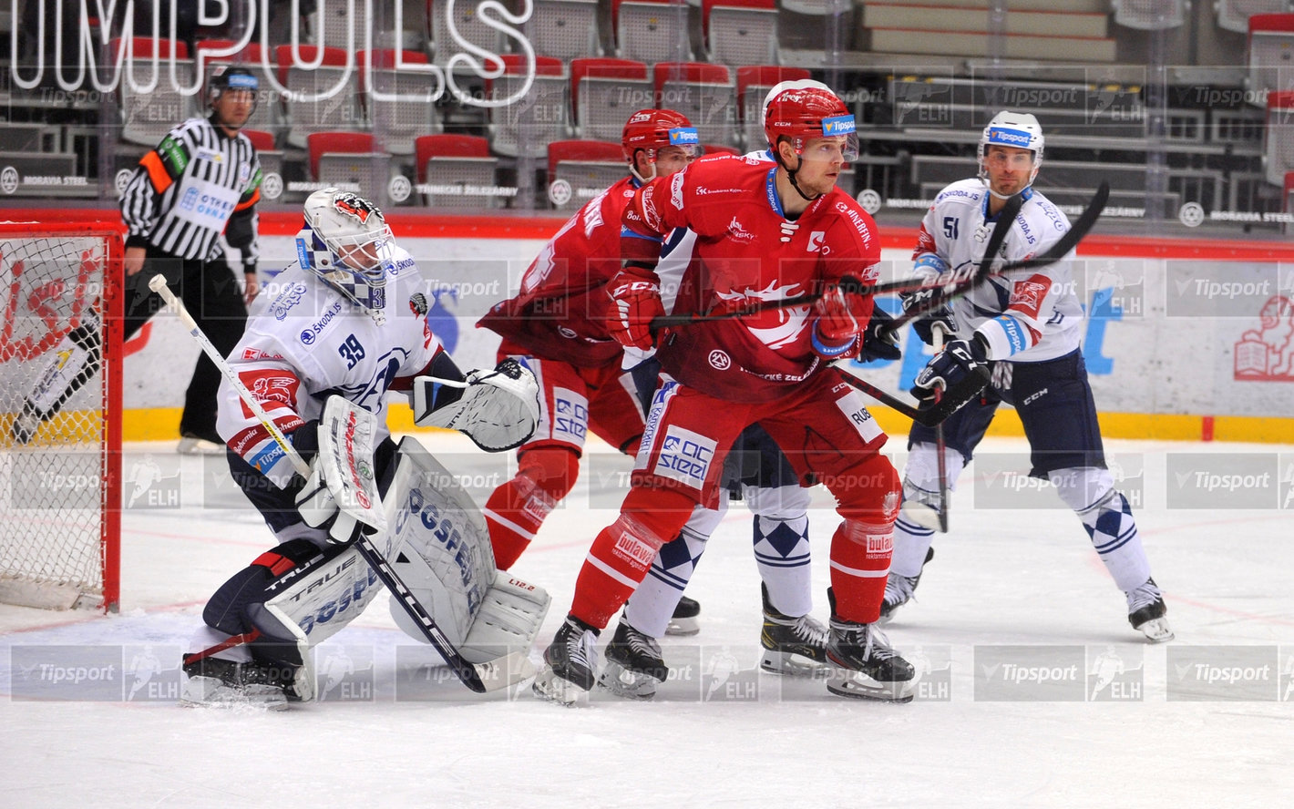 Andrej Nestrašil cloní před brankou. Foto: Marian Ježowicz